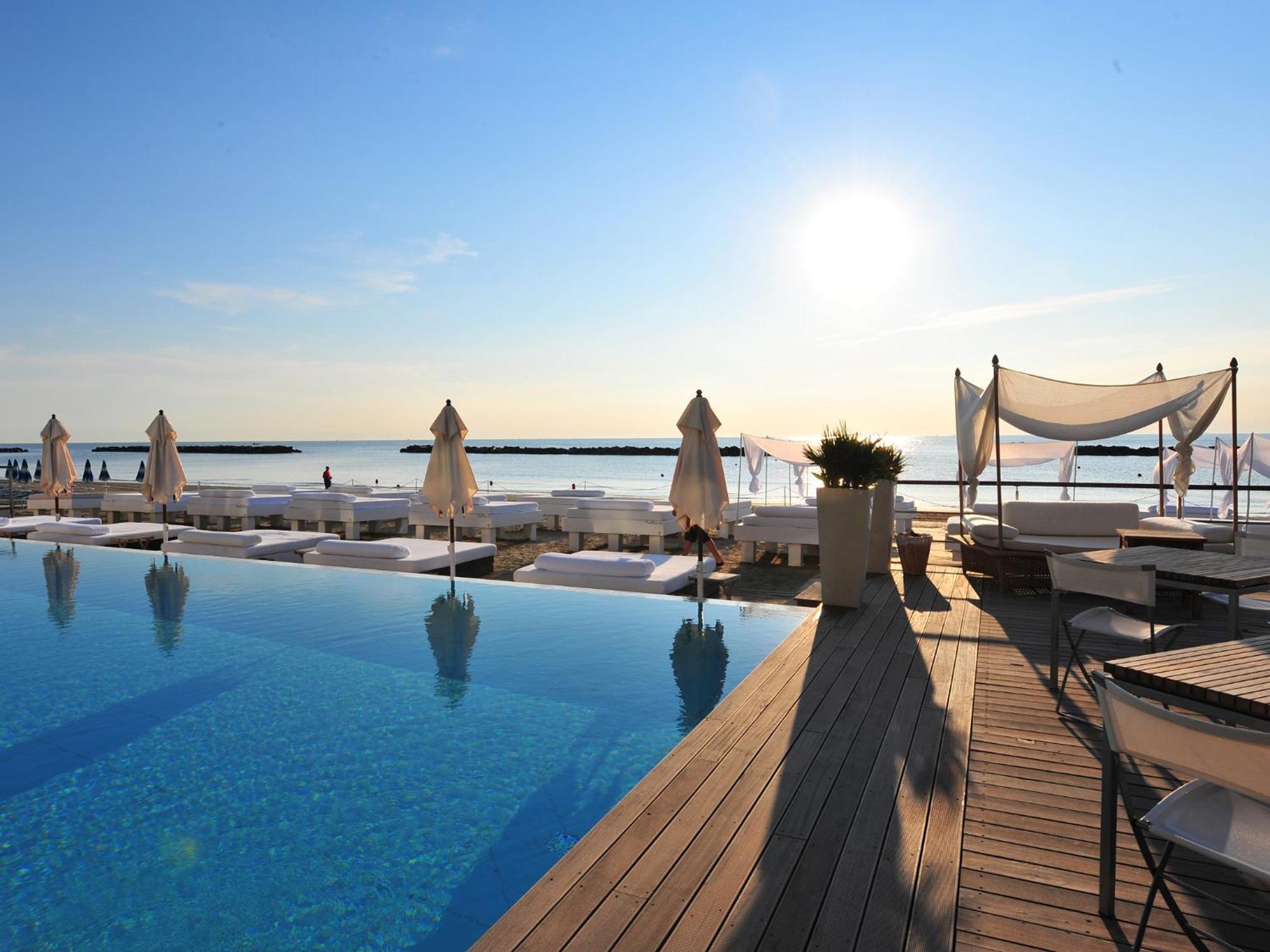 Vistamare Suite Lido Di Savio Udogodnienia zdjęcie